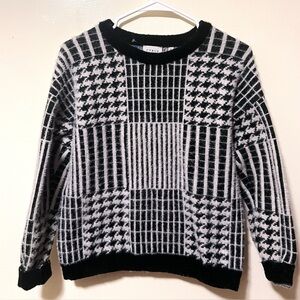 Cyrus Black and White Patterned Sweater